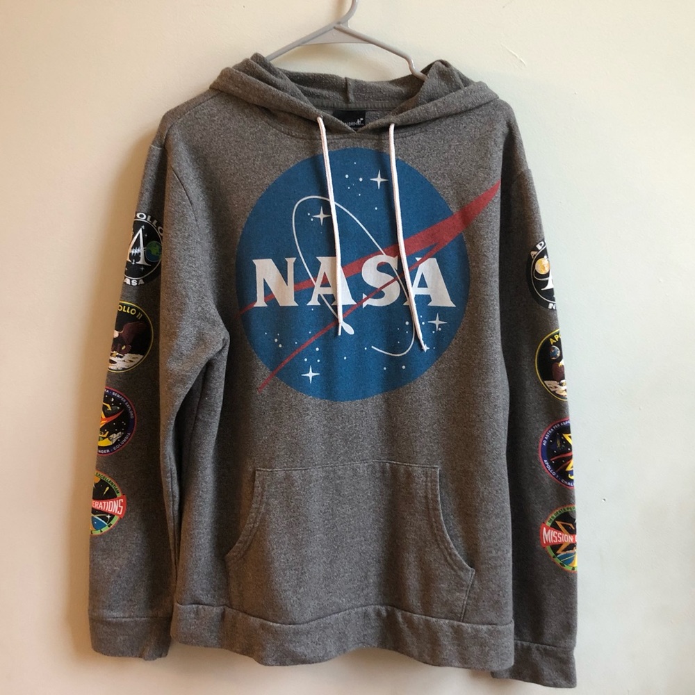 NASA hoodie 👩🏼‍🚀🚀🌕
